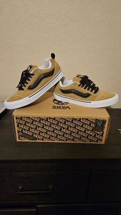 Vans Mens 10.5 Suede