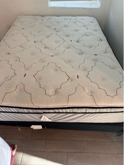 Queen size mattress, box, bed frame