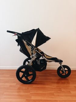 BOB Revolution Single Jogging Stroller + Weather Shield