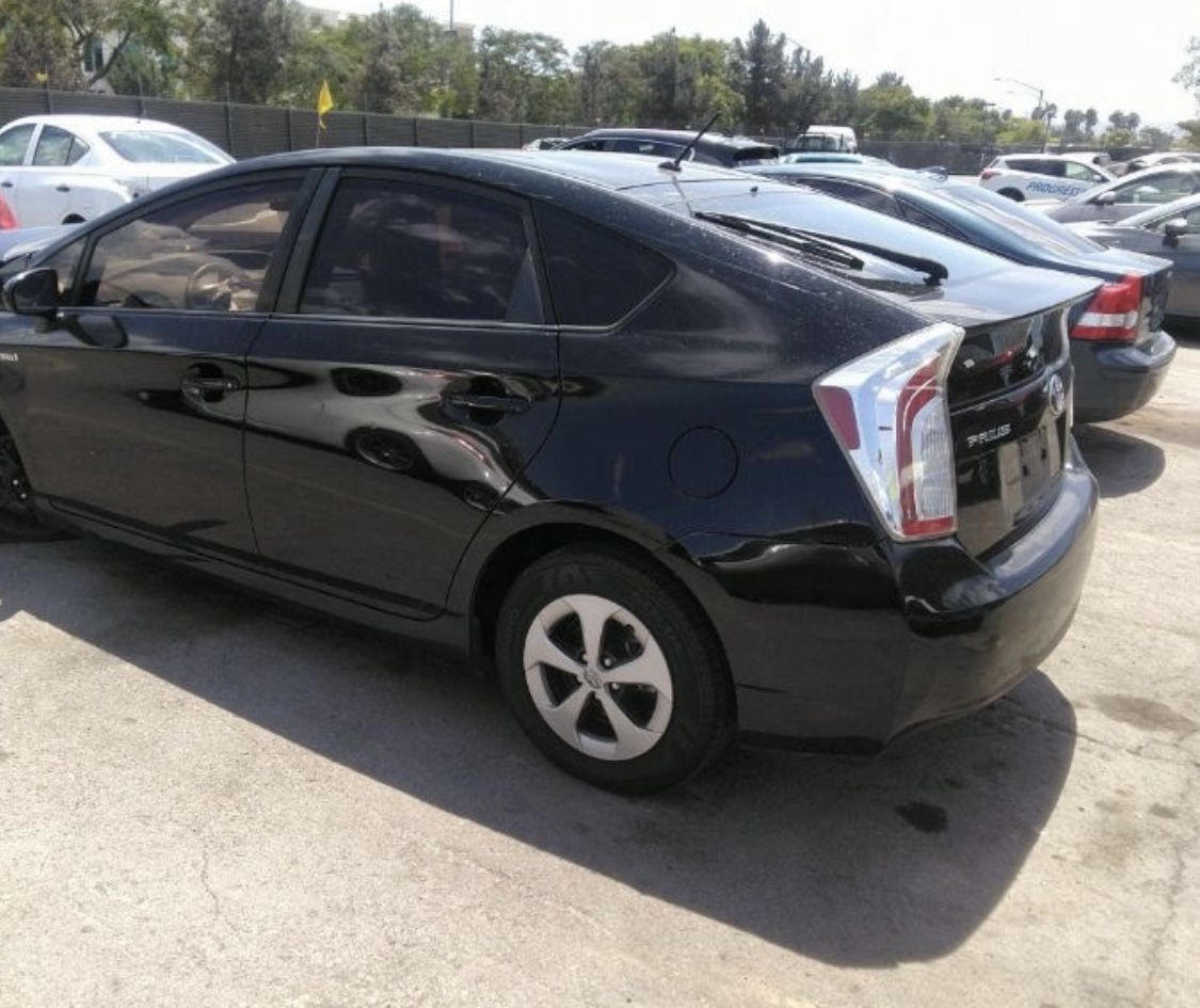 15 Prius Parts
