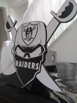 Raiders custom hitch cover