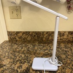 White LED Desk Lamb
