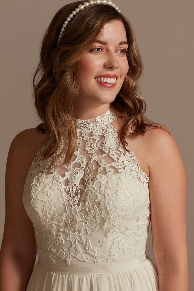 David's Bridal High Neck Ivory Chiffon Wedding Dress Size 14 NEVER WORN