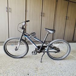 Specialized 20 inch Hot Rock bike