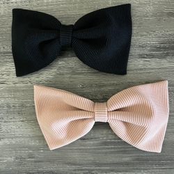 Set of Hair Barrette Bows
