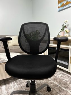 Real space black office chair