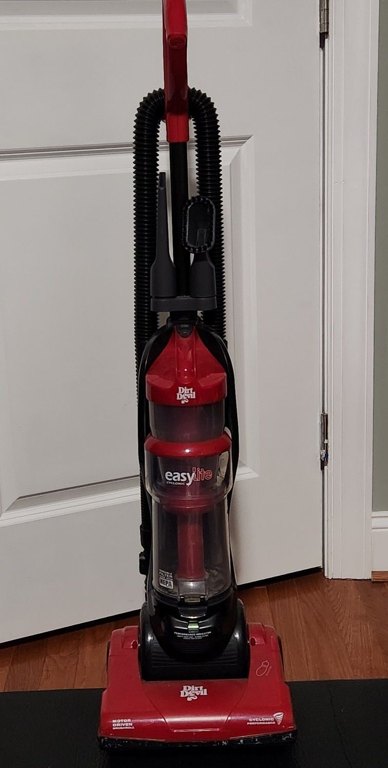 Dirt Devil Easylite Cyclonic Vacuum Cleaner 

Willing to meet in Charlotte, NC, Indian Land, SC, Rock Hill, SC, or Lancaster, SC