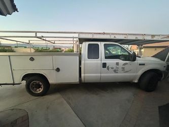 Utility ford 350 gasolina año 2003