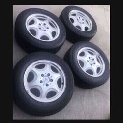 4 —- 225/60r16 5x112 5x4.41 Stock Mercedes S420 Rims Wheels With Tires 80% Treads !!!!!!!!!!