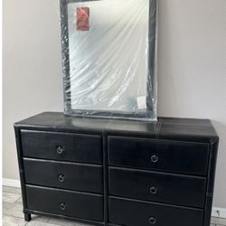 Black Leatherette Dresser and Mirror Set