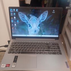 Lenovo Laptop