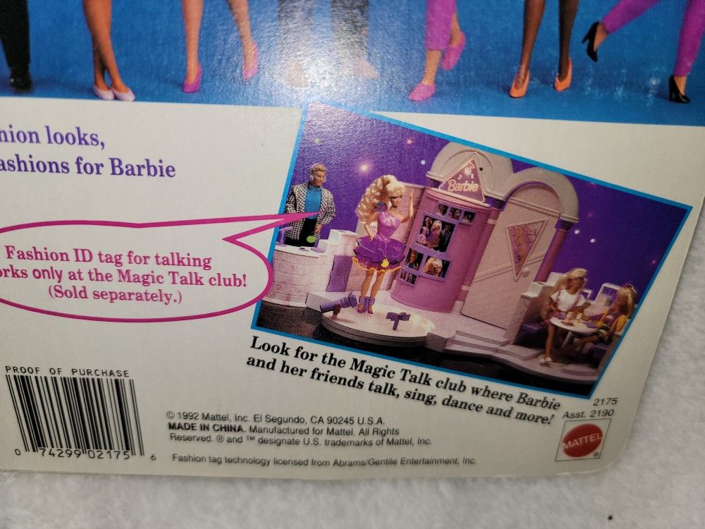 MATTEL 1992 BARBIE MAGIC TALK CLUB FASHIONS DOLL CLOTHES SET 1 for Sale in Las Vegas NV OfferUp