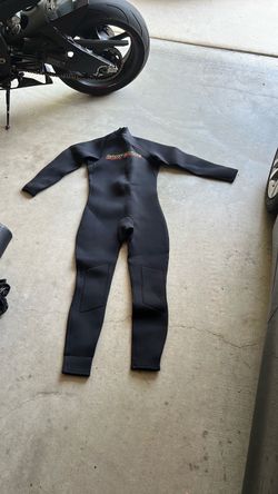 Men’s Bodyglove wetsuit