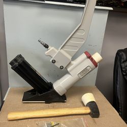 Central Pneumatic 2 In 1 Air Flooring Nailer 90Psi Model 97586