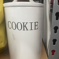 Ceramic Cookie Jar 