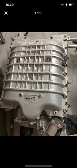 Hellcat supercharger