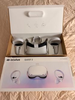 Oculus Quest 2 VR Headset with Controllers