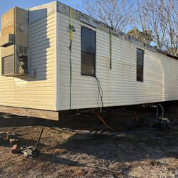 11x 32 Officers Trailer 