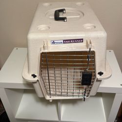 Small dog or cat crate