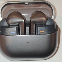 Samsung Galaxy Buds Pro 3 – Silver