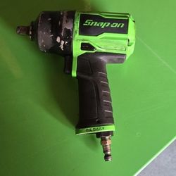 Snap On Air Impact Wrench