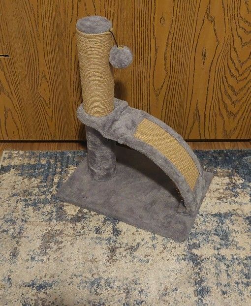 Cat Scratcher