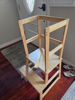 Kids chair mommy's helper
