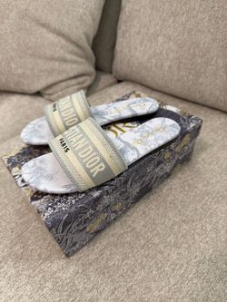 Christian Dior Dway Slide Sandals Size 5