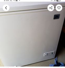 Igloo Freezer