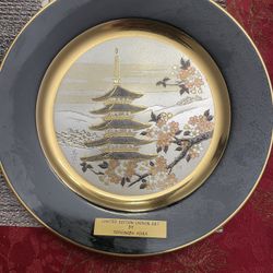 $30 Collectible Plates 