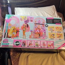 LOL OMG Shine On Salon &spa Playset 