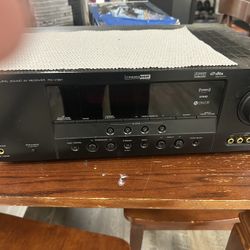 Yamaha Receiver Aiwa Speakers 