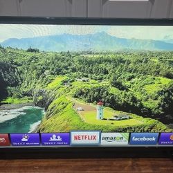 VIZIO E43-C2 43" Class 1080p 120Hz Smart LED HDTV