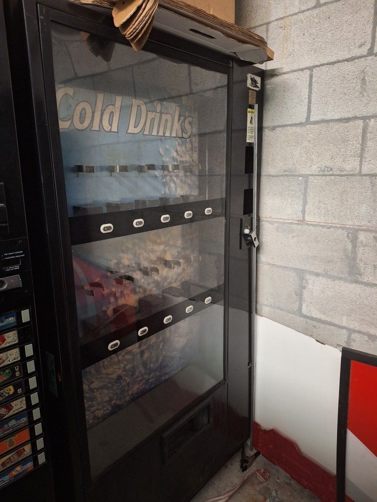 Soda Vending Machine for Sale in Fort Lauderdale, FL OfferUp