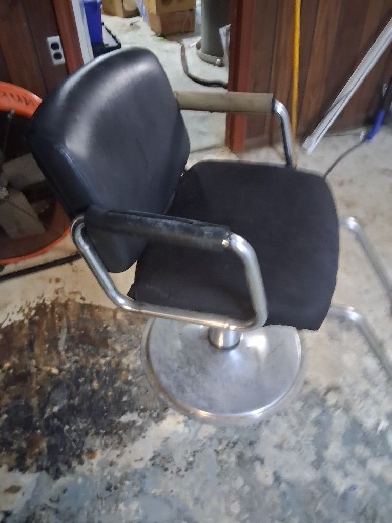 Salon/Baarber Chair