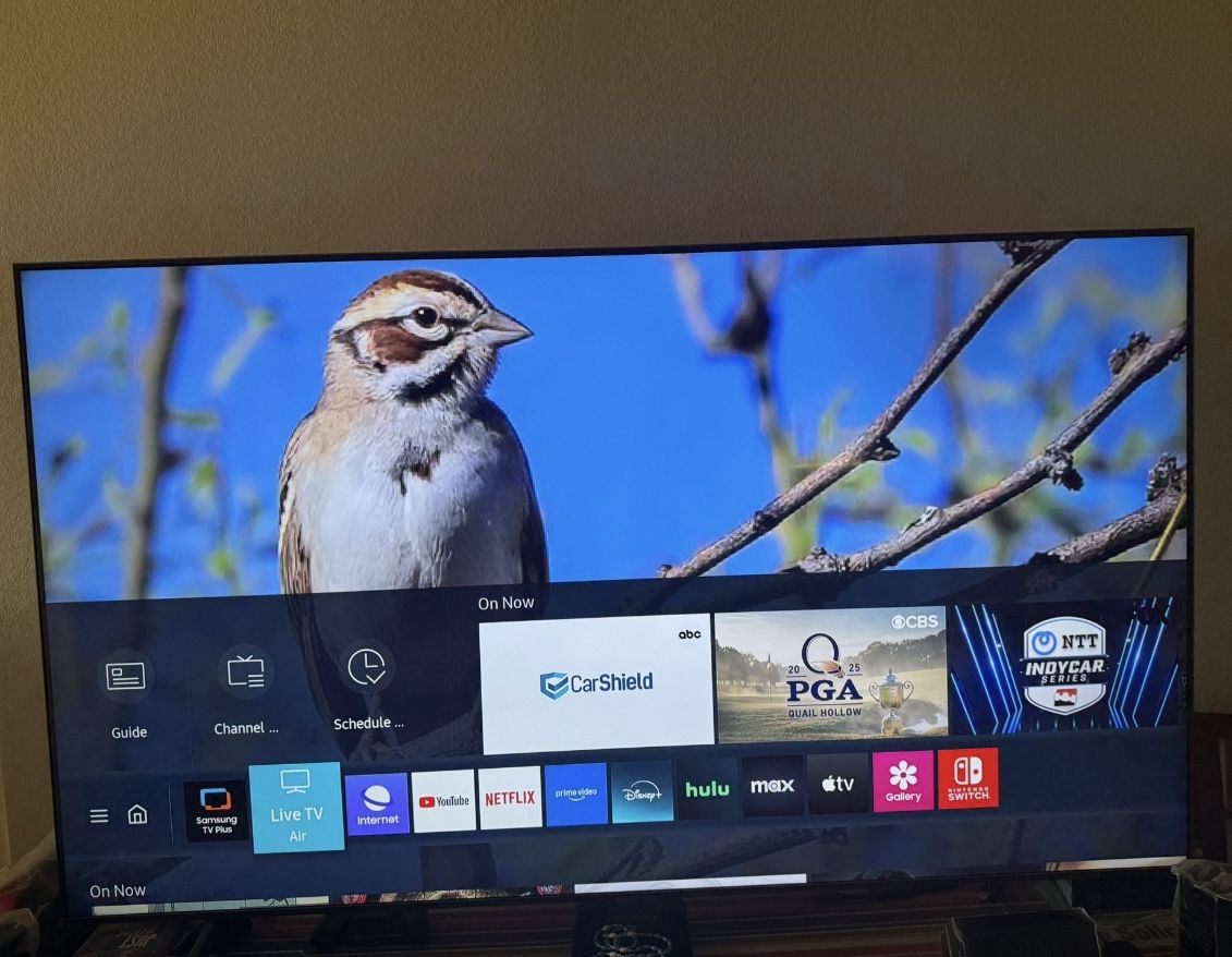 60” Samsung Smart TV