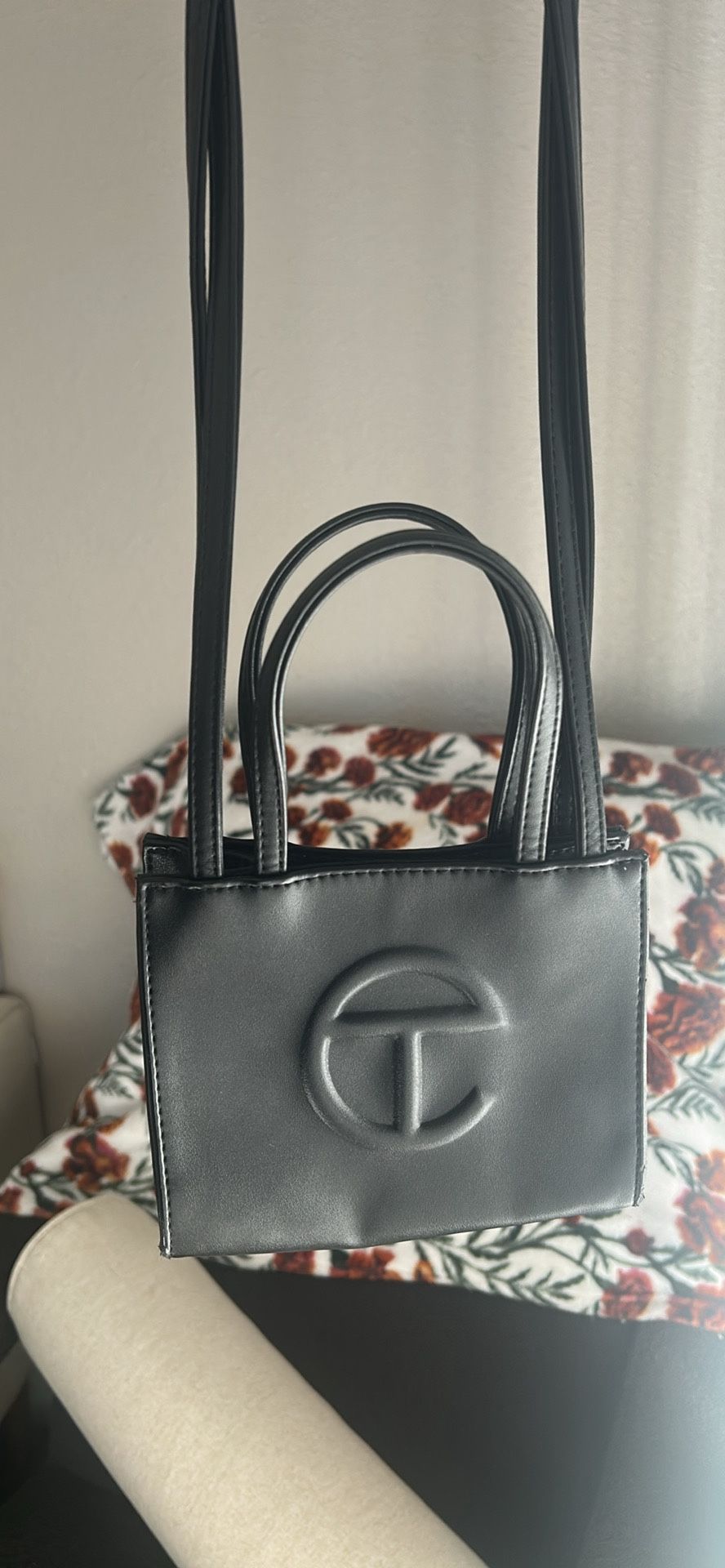 Black mini Teflar Bag