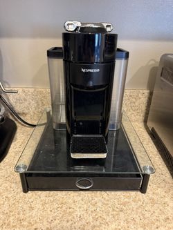Nespresso Evoluo Coffee and Espresso Machine De'Longhi Black ENV135B + Glass Stand/Pod Holder