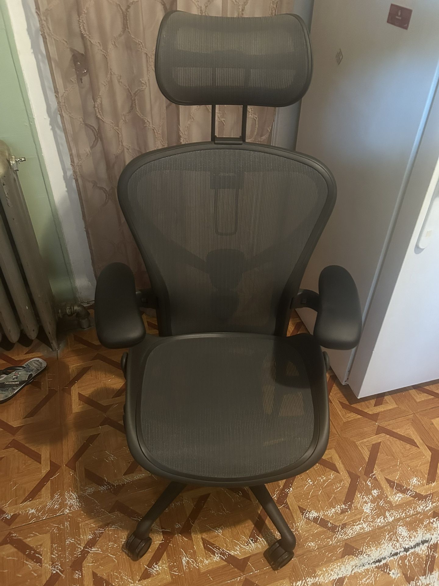 Herman Miller Aeron Size B