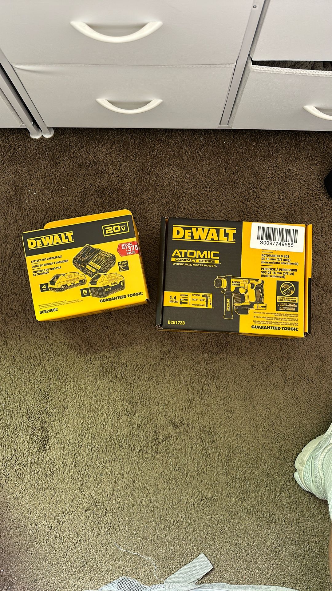 Dewalt 20v Rotor hammer and battery