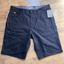 Brand New Vans Men's Black Walter 5-Pocket Classic Chino Short Size 34