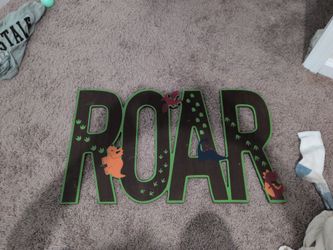 Children dinosaur room decor