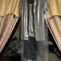 Set Size Small/Medium  ( Brand New ) 