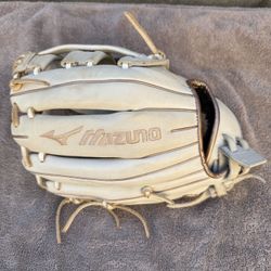 Mizuno Mvp Select Series Fastpitch Softball Glove 