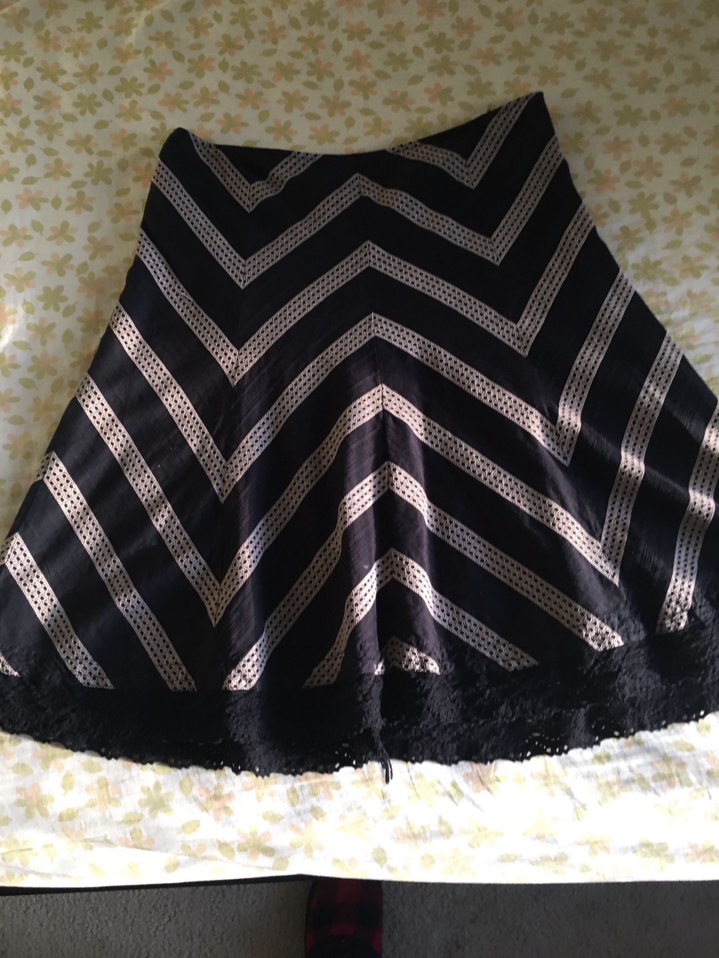 Ann Taylor skirt size 2