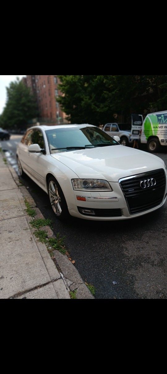 2009 Audi A8