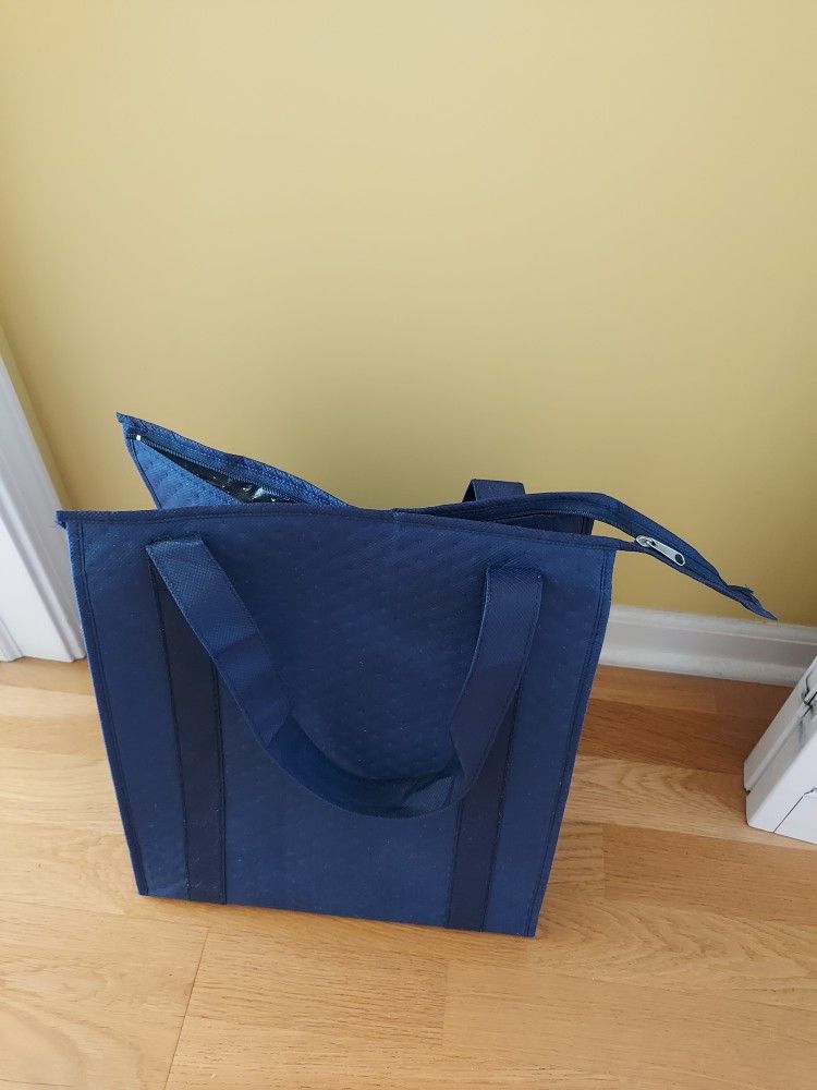 Reusable Insulated Grocery Bag with zipper