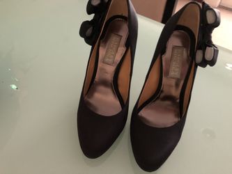 Badgley Mischka Black Satin Heels Size 5.5