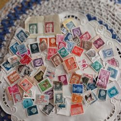 Vintage Postage Stamps,, Lot Of 60 + . View Photos 