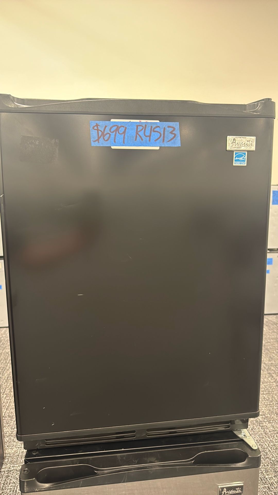 Mini fridge
